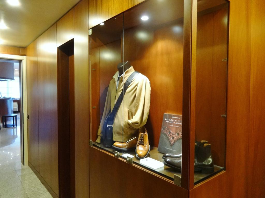 Hotel Excelsior Magenta Luaran gambar